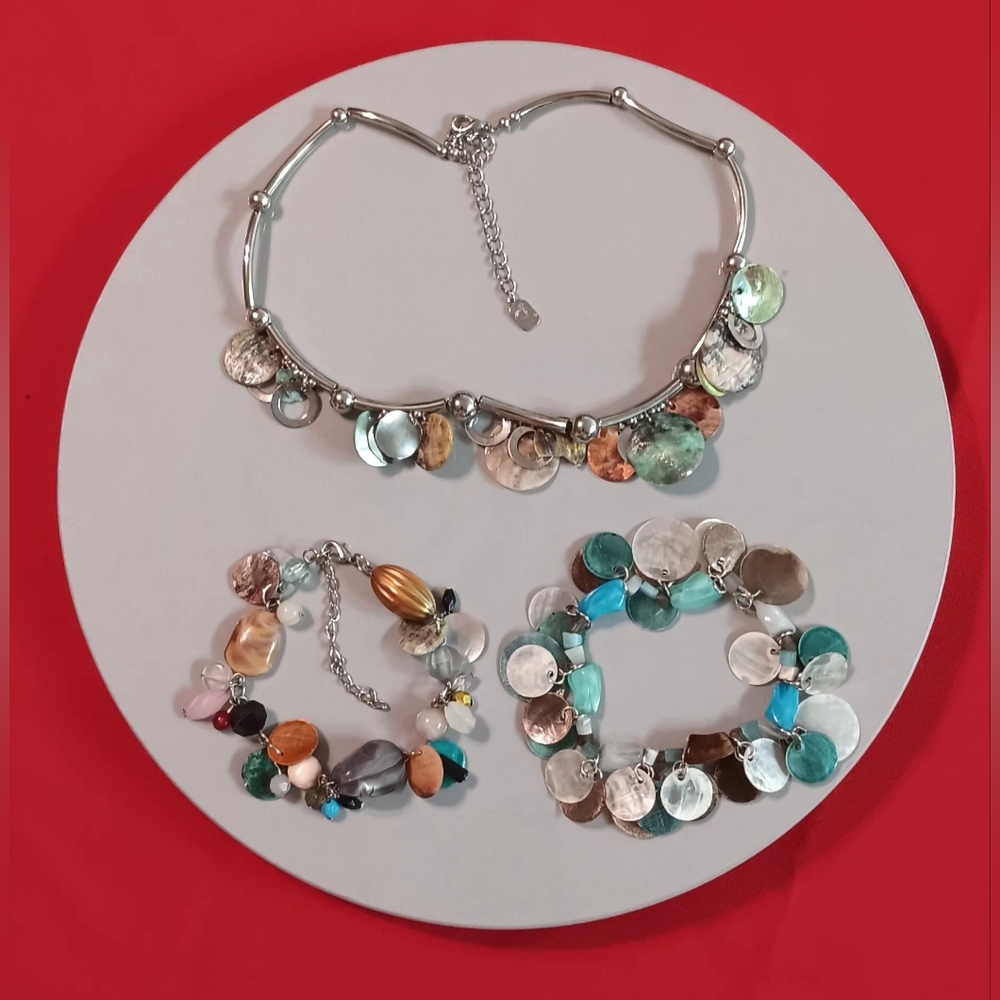 Yoisi Necklace Colorful Shell/Stone, Plus 2 Bracelets One For Ankle.